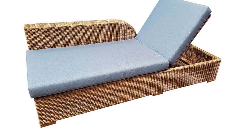 Love Chaise